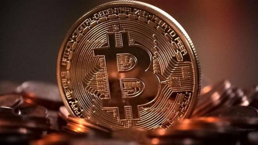 Bitcoin’s Comeback: What the FOMC Rate Cut Decision Means for Crypto Investors!